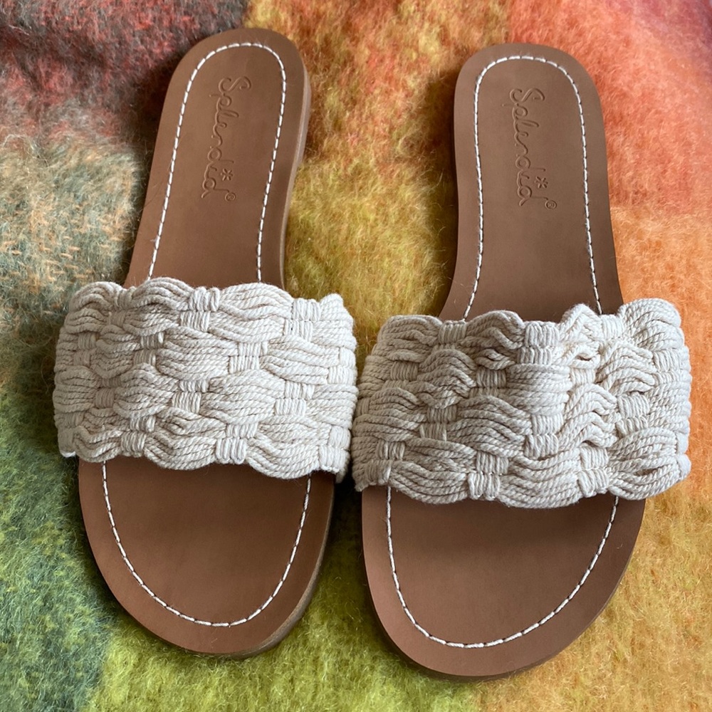 Splendid summer sandals